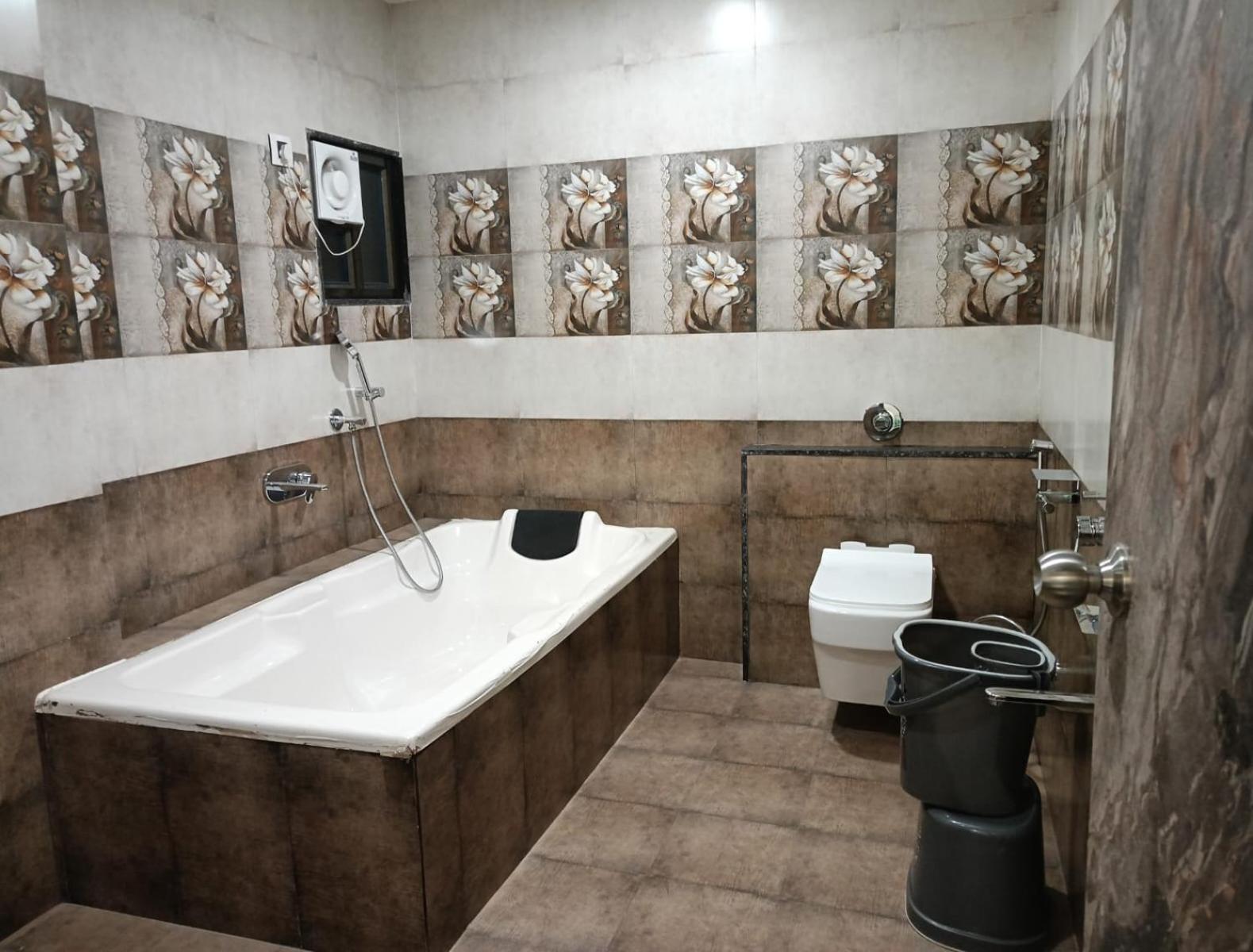 Hotel E Classico Bhavnagar Dış mekan fotoğraf